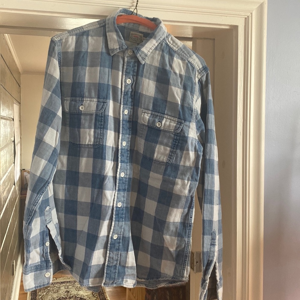 Faherty Brushed lightweight flannel medium